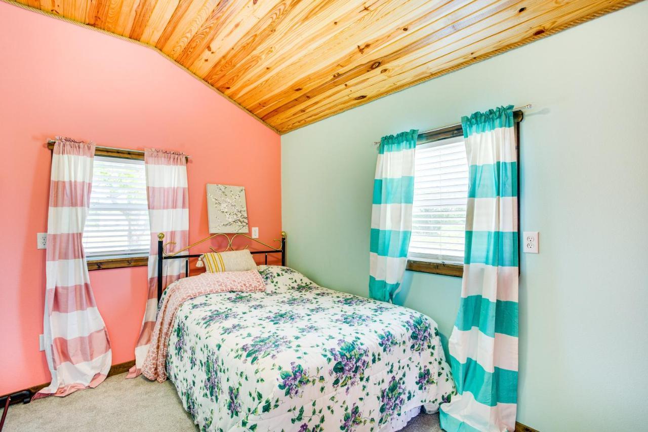 Northeast Texas Vacation Rental About 6 Mi To Commerce Exterior photo
